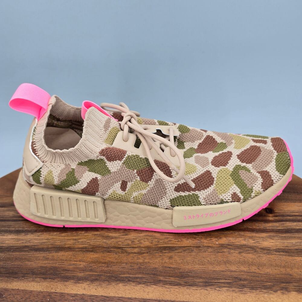 Adidas NMD R1 Primeknit Shoes Boys 5 / Womens 6 Camo Hyper Pop Athletic Sneakers